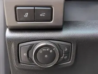 Ford Expedition 2021 4x2 XLT 4dr SUV