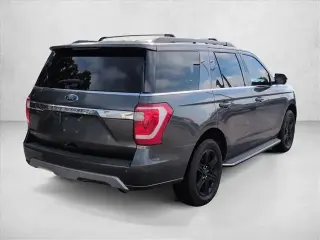 Ford Expedition 2021 4x2 XLT 4dr SUV