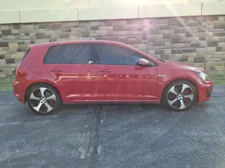 Volkswagen Golf GTI 2017 SE 4dr Hatchback 6A
