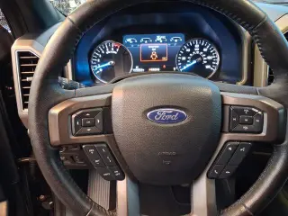 Ford Expedition MAX 2019 4x2 XLT 4dr SUV