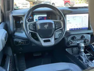 Ford Bronco 2024 4x4 Black Diamond 4dr SUV