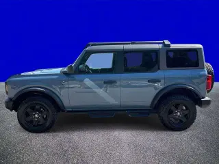 Ford Bronco 2024 4x4 Black Diamond 4dr SUV