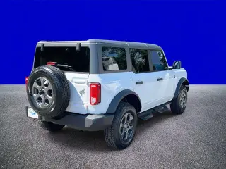 Ford Bronco 2023 4x4 Big Bend 4dr SUV