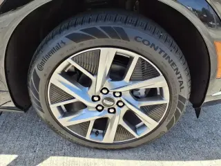Cadillac OPTIQ 2026 Luxury 4dr SUV