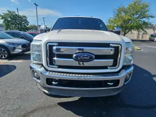 Ford F-250 Super Duty 2016 4x4 Lariat 4dr Crew Cab 6.8 ft. SB Pickup