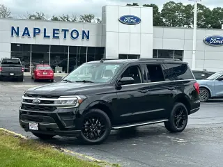 Ford Expedition 2022 4x4 XLT 4dr SUV