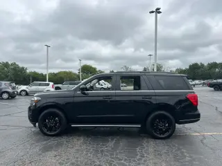 Ford Expedition 2022 4x4 XLT 4dr SUV