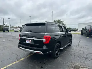 Ford Expedition 2022 4x4 XLT 4dr SUV