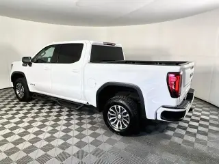 GMC Sierra 1500 2023 4x4 AT4 4dr Crew Cab 5.8 ft. SB