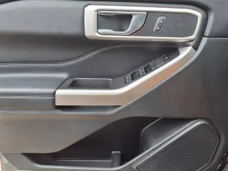Ford Explorer 2024 AWD XLT 4dr SUV