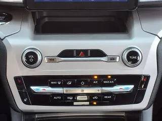 Ford Explorer 2024 AWD XLT 4dr SUV