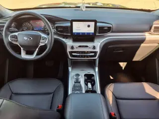 Ford Explorer 2024 AWD XLT 4dr SUV