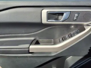 Ford Explorer 2024 AWD XLT 4dr SUV