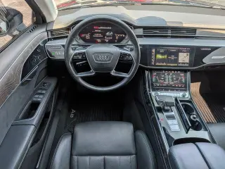 Audi A8 L 2022 AWD quattro 55 TFSI 4dr Sedan