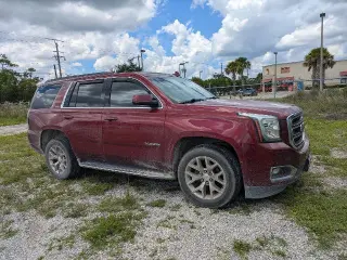 GMC Yukon 2017 4x2 SLE 4dr SUV