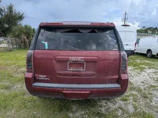 GMC Yukon 2017 4x2 SLE 4dr SUV