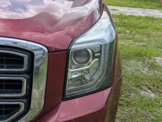 GMC Yukon 2017 4x2 SLE 4dr SUV