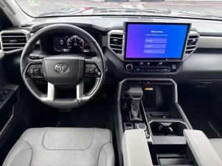 Toyota Tundra 2023 4x4 Limited HV 4dr CrewMax Cab Pickup SB