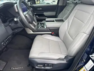 Toyota Tundra 2023 4x4 Limited HV 4dr CrewMax Cab Pickup SB