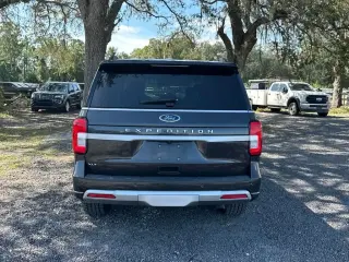 Ford Expedition 2024 4x2 XLT 4dr SUV