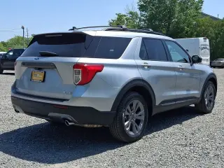 Ford Explorer 2023 AWD XLT 4dr SUV