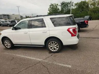 Ford Expedition 2021 4x4 XLT 4dr SUV