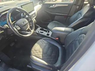 Ford Escape Plug-In Hybrid 2023 Base 4dr SUV