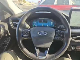 Ford Escape Plug-In Hybrid 2023 Base 4dr SUV