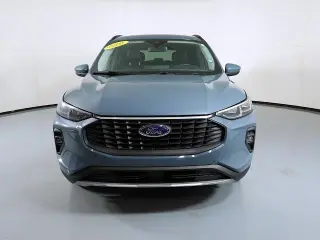Ford Escape 2025 AWD Platinum 4dr SUV