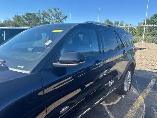 Ford Explorer 2022 AWD King Ranch 4dr SUV