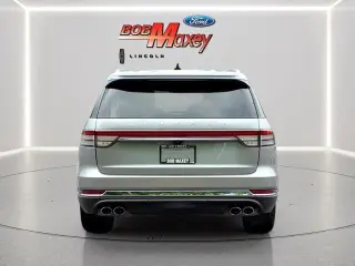 Lincoln Aviator 2024 AWD Reserve 4dr SUV