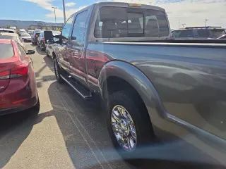 Ford F-250 Super Duty 2012 4x4 Lariat 4dr Crew Cab 8 ft. LB Pickup