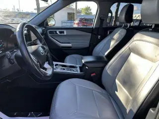 Ford Explorer 2021 AWD XLT 4dr SUV