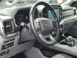 Ford F-150 2022 4x4 Lariat 4dr SuperCrew 5.5 ft. SB