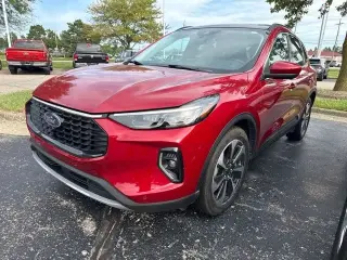 Ford Escape Hybrid 2023 AWD Platinum 4dr SUV