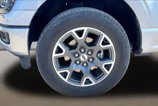 Ford F-150 2025 4x4 STX 4dr SuperCrew 5.5 ft. SB