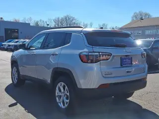 Jeep Compass 2024 4x4 Latitude 4dr SUV