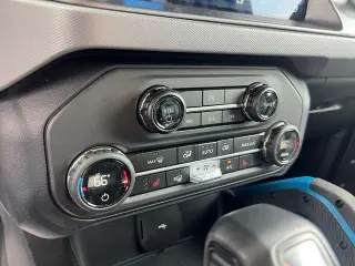 Ford Bronco 2024 4x4 Black Diamond 4dr SUV