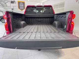 Chevrolet Silverado 1500 2024 4x4 RST 4dr Crew Cab 6.6 ft. SB