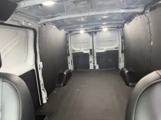 Ford Transit 2025 150 3dr LWB Low Roof Cargo Van