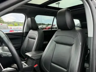 Ford Explorer 2022 AWD XLT 4dr SUV