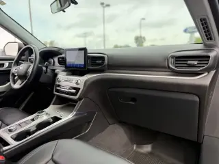 Ford Explorer 2022 AWD XLT 4dr SUV