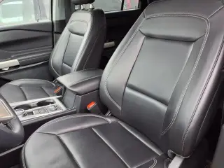 Ford Explorer 2023 AWD XLT 4dr SUV