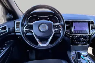 Jeep Grand Cherokee 2020 4x4 Laredo 4dr SUV