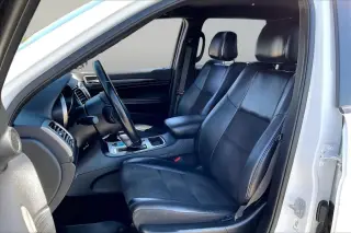 Jeep Grand Cherokee 2020 4x4 Laredo 4dr SUV