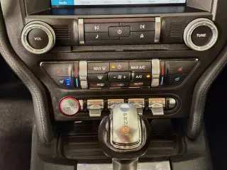Ford Mustang 2018 GT Premium 2dr Convertible