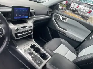 Ford Explorer 2024 AWD XLT 4dr SUV