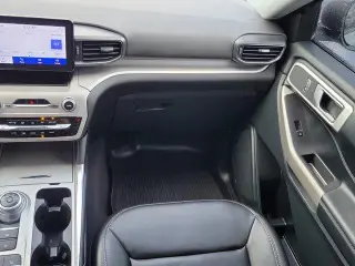 Ford Explorer 2023 XLT 4dr SUV