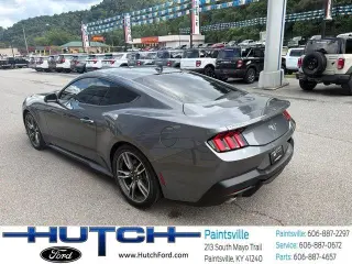 Ford Mustang 2025 EcoBoost 2dr Fastback