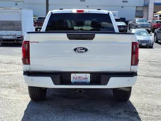 Ford F-150 2024 4x2 STX 4dr SuperCrew 5.5 ft. SB